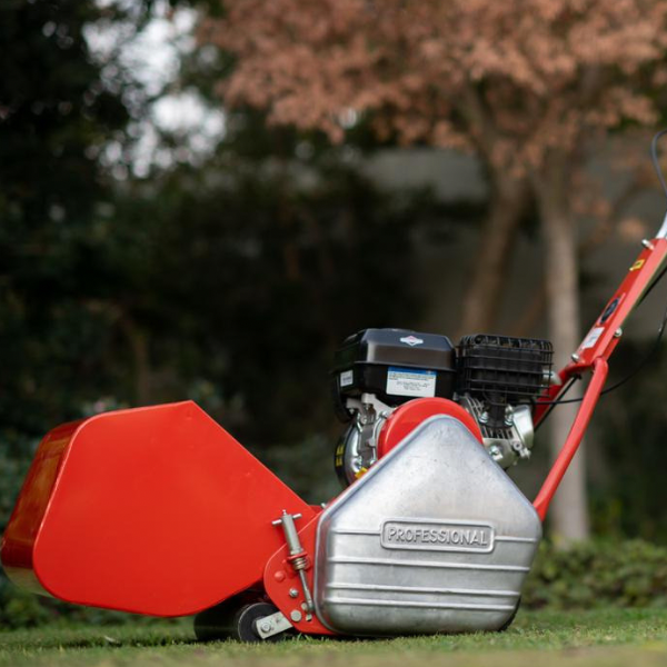 Rolux X17 17 Reel Mower including Smooth Front Roller and Grass Box